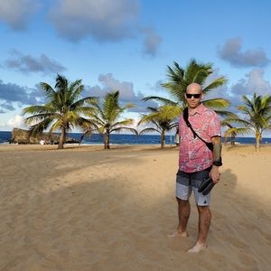 Meet your Posher, Chris